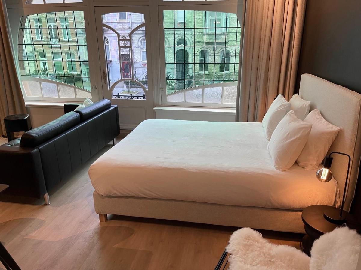 3 Bedroom Art-Nouveau Apartment With Free Parking Gent Eksteriør billede